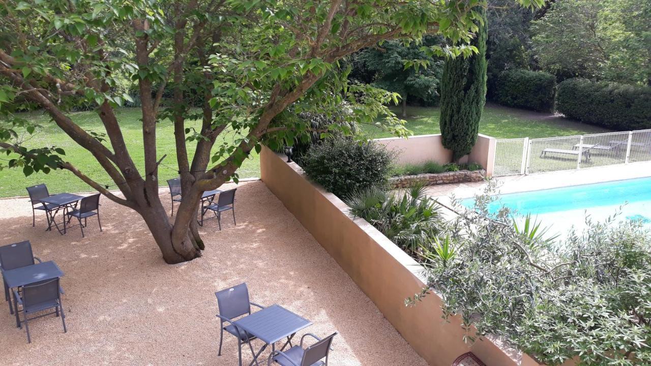 Le Mas Des Vergers Salon-de-Provence Eksteriør bilde